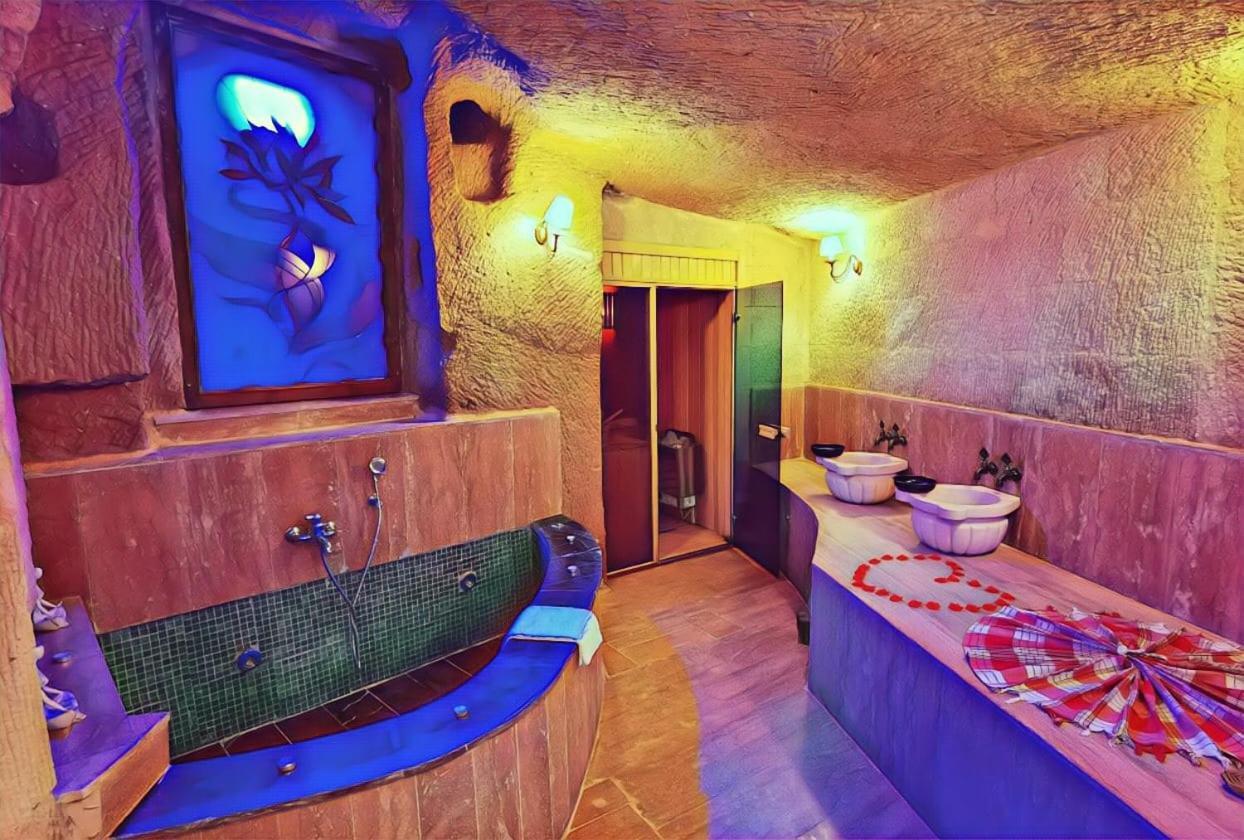 مبيت وإفطار أوروغوبْ La Perla Cave Cappadocia المظهر الخارجي الصورة