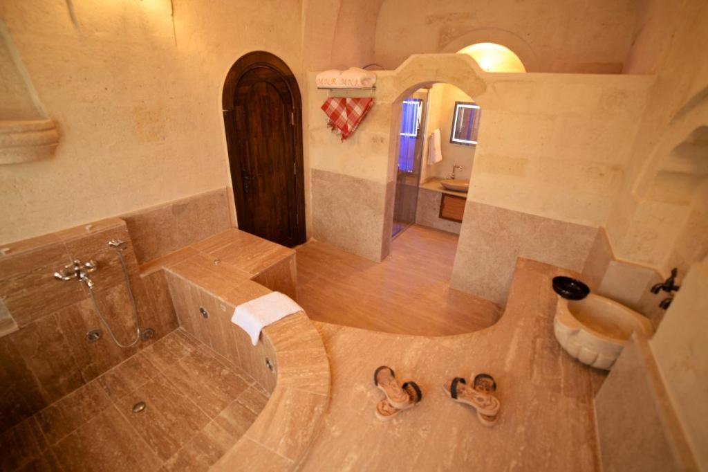 مبيت وإفطار أوروغوبْ La Perla Cave Cappadocia المظهر الخارجي الصورة